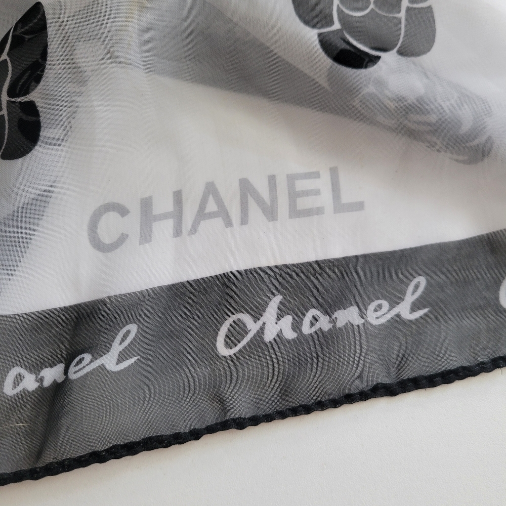 Vintage Chanel Black and White 100% Silk Scarf Long Rectangular RARE 59 x 20 - Picture 9 of 16